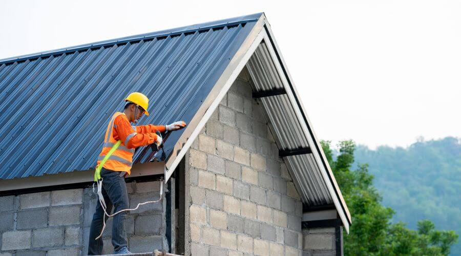 Expert top industrial roofings services in Kearsarge, MI